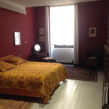 La Chambre De Diane Lectoure Exteriör bild