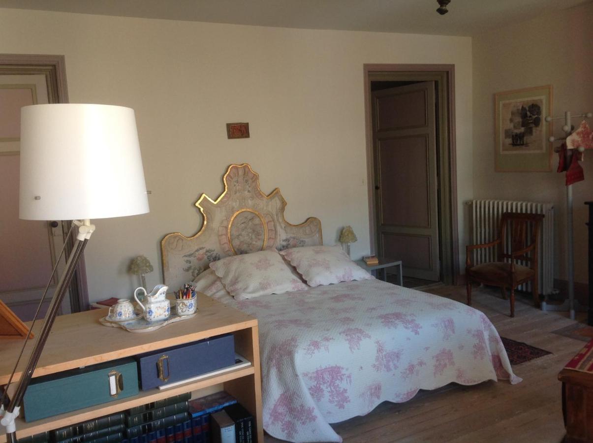 La Chambre De Diane Lectoure Exteriör bild